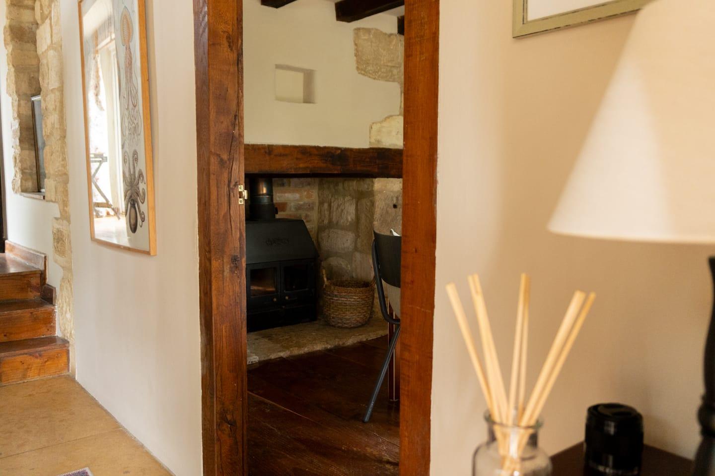 Log burner